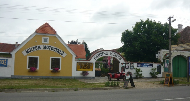 VETERÁN MUZEUM LESNÁ U ZNOJMA 14.7.2015